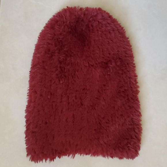 NWT Free People Head In The Clouds Berry Beanie - Picture 2 of 7